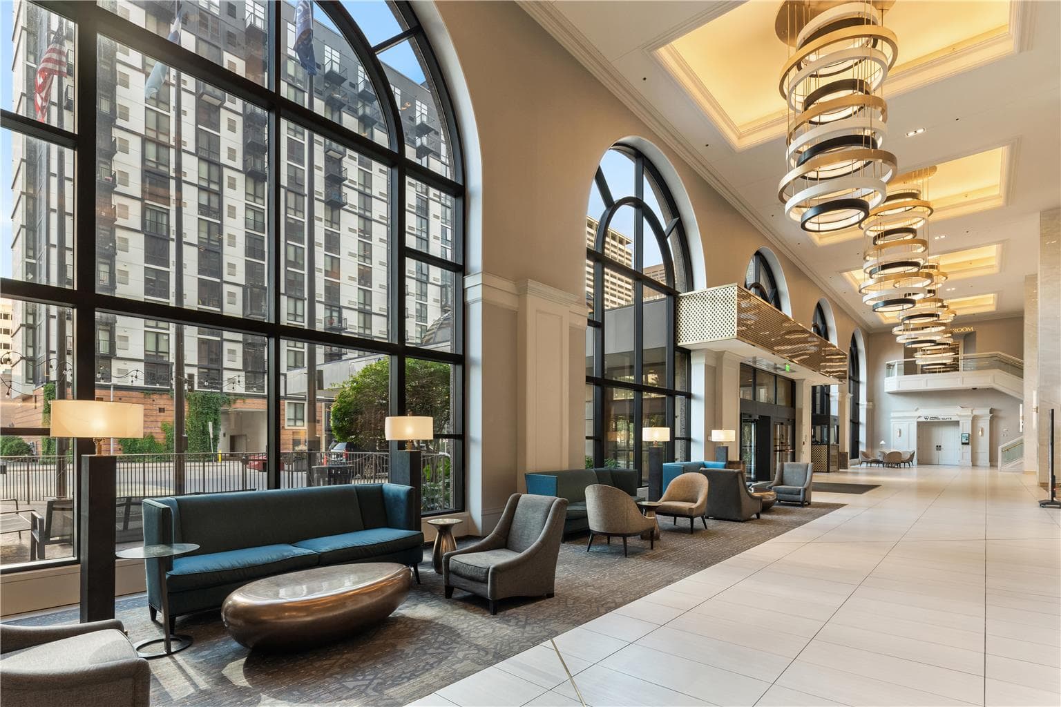 Hilton Minneapolis Completes Stunning 2025 Renovation