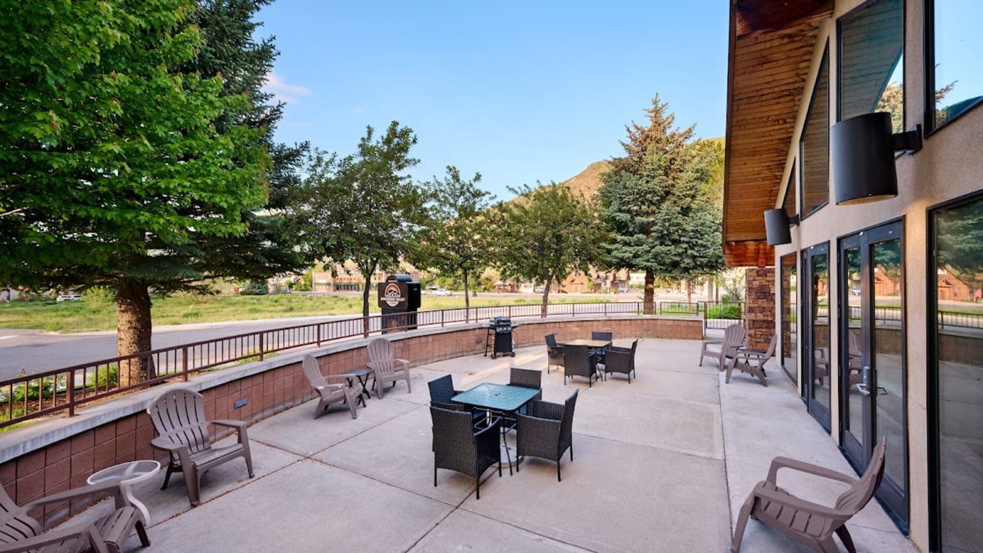 Photo of Mountain Valley Lodge in Hailey