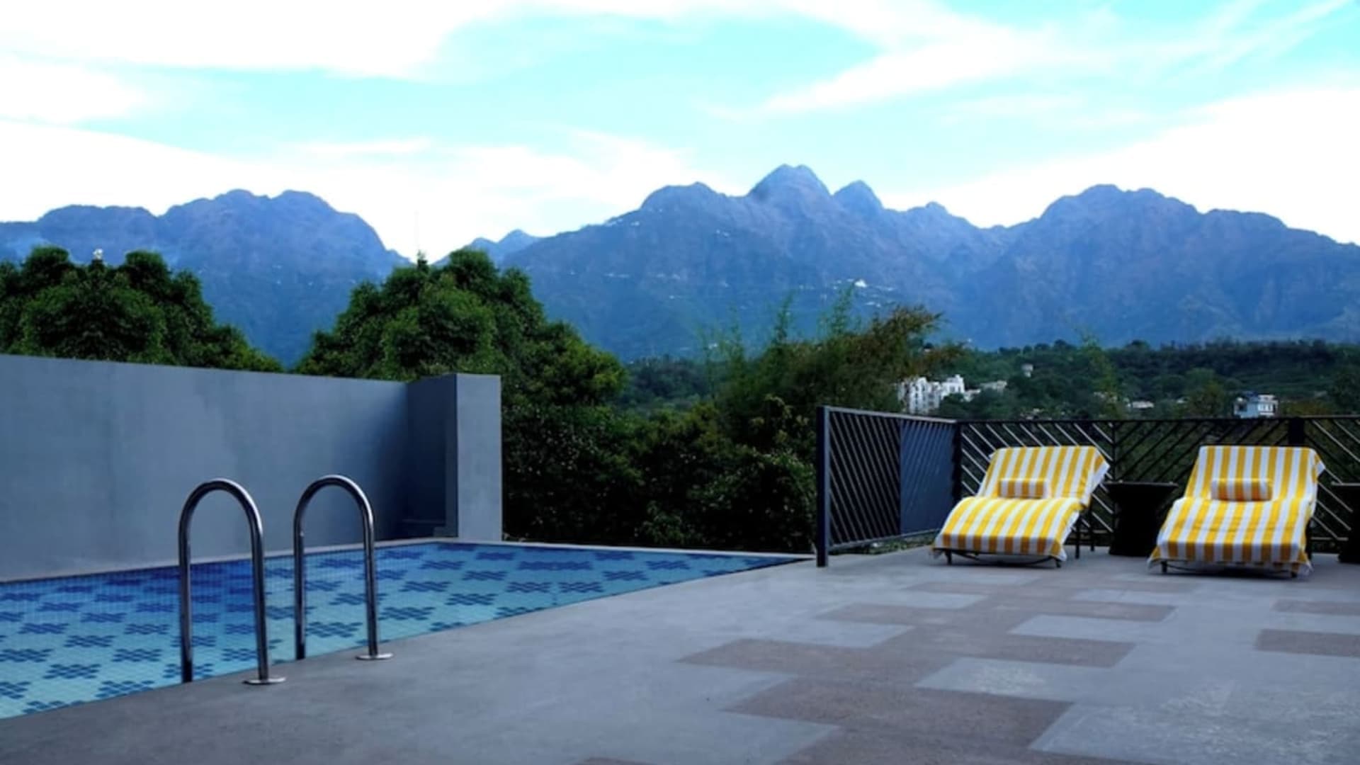 Katra Marriott Resort & Spa in Katra