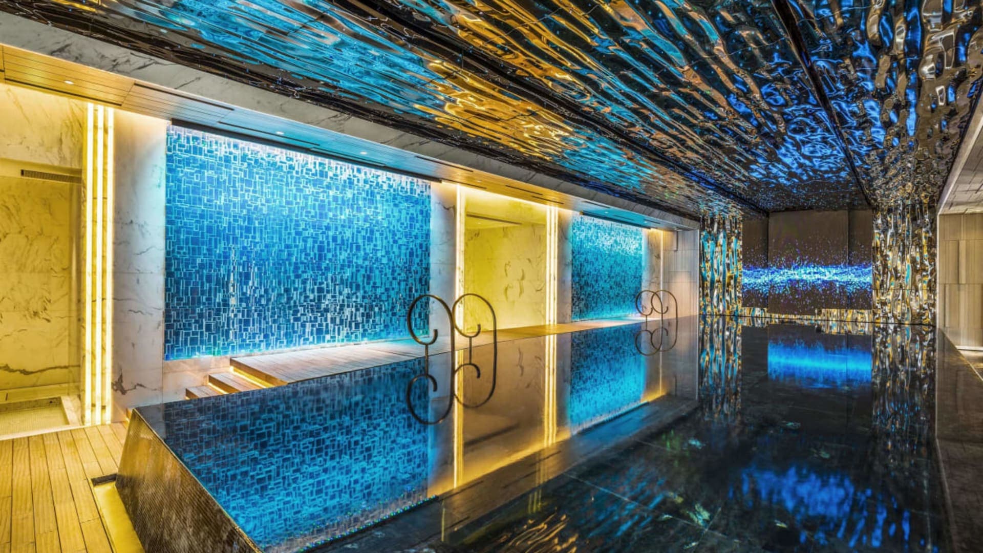 St. Regis on the Bund, Shanghai in Shanghai